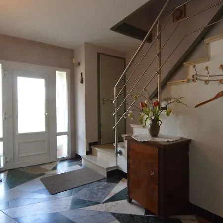 Casa de Férias Traditional In B Tgenbach With Sauna *